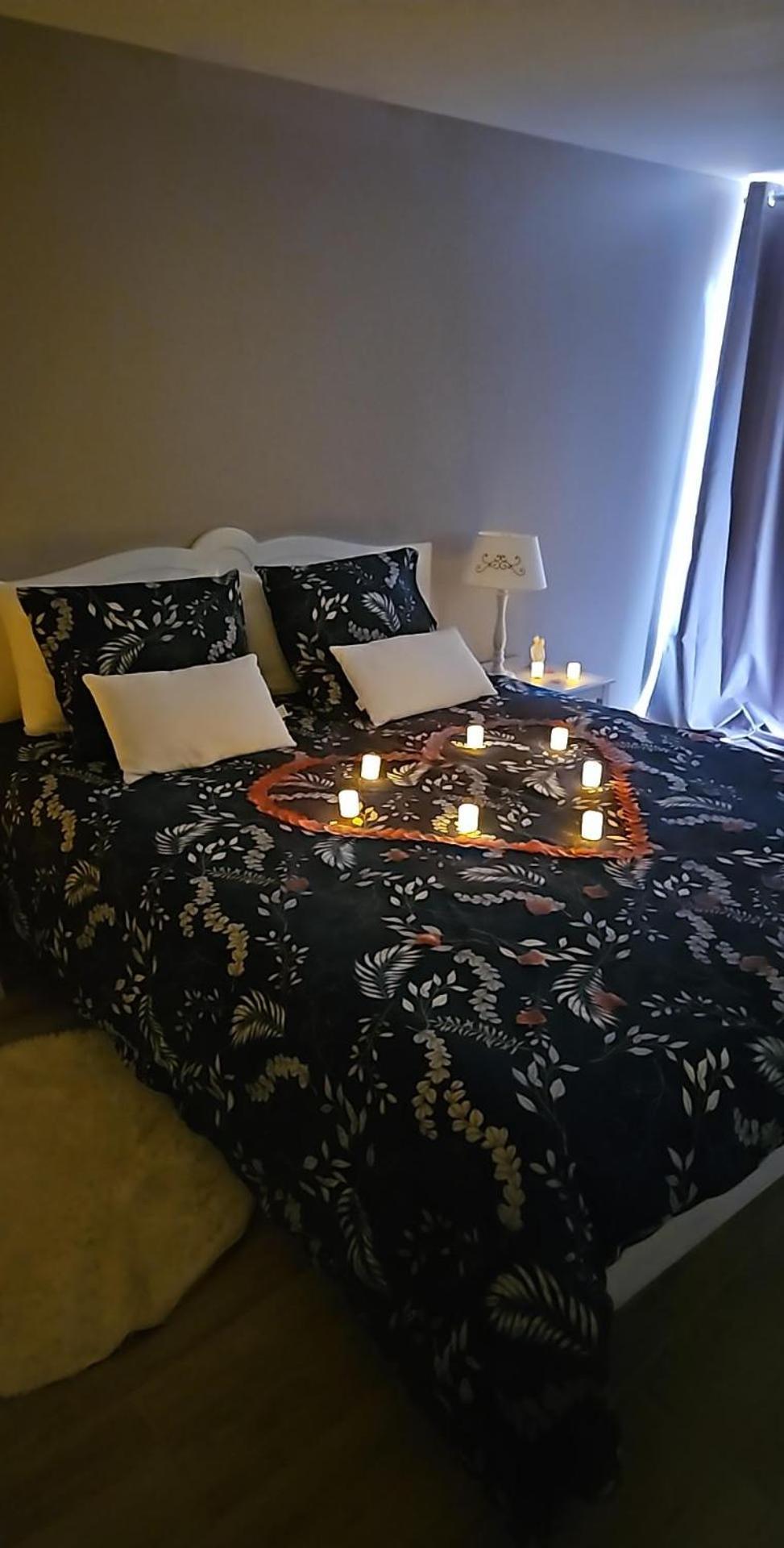 Le Relais Des Clefs - Au Calme Du Gatinais - Escapade A Deux - Terrasse Privee - Wifi - Offre Romantique Sur Demande Valpuiseaux Esterno foto