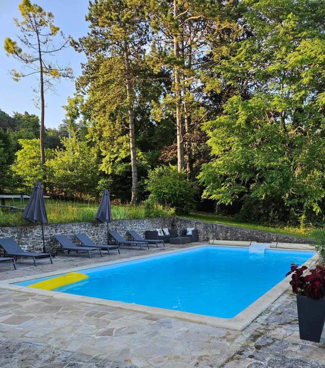 Le Relais Des Clefs - Au Calme Du Gatinais - Escapade A Deux - Terrasse Privee - Wifi - Offre Romantique Sur Demande Valpuiseaux Esterno foto